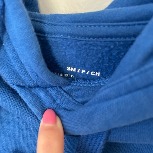 under armour men’s blue hoodie - Picture 3 of 3